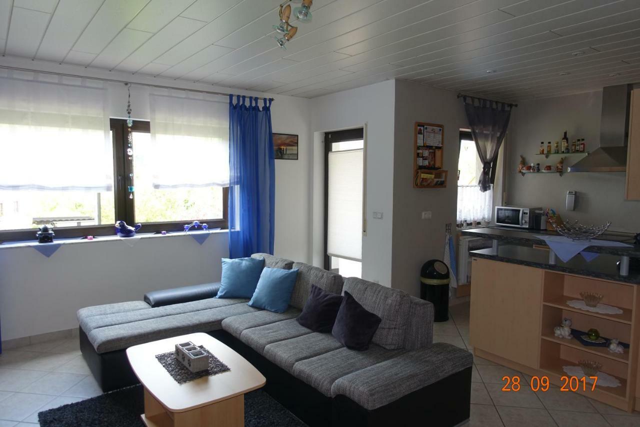 Ferienwohnung Zoe Osterbrucken Екстериор снимка
